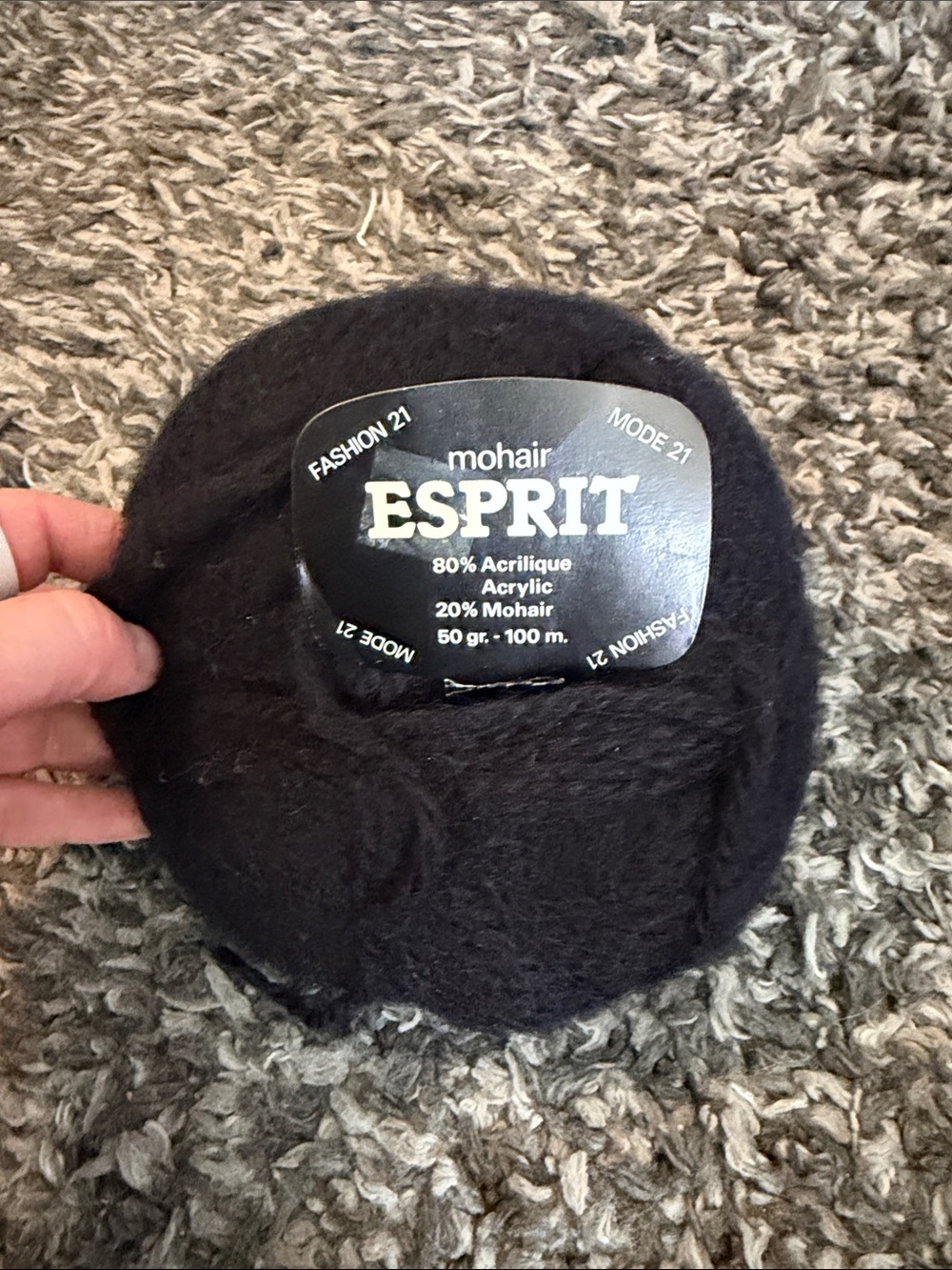 24 balls of black Esprit Mohair Yarn Ball in Black
